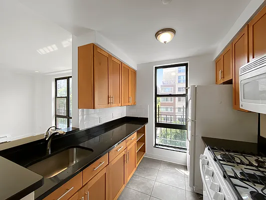 Rented by Skyward | media 6