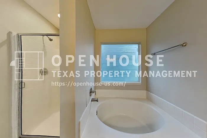 3220 Maryfield Ln — Photo 14