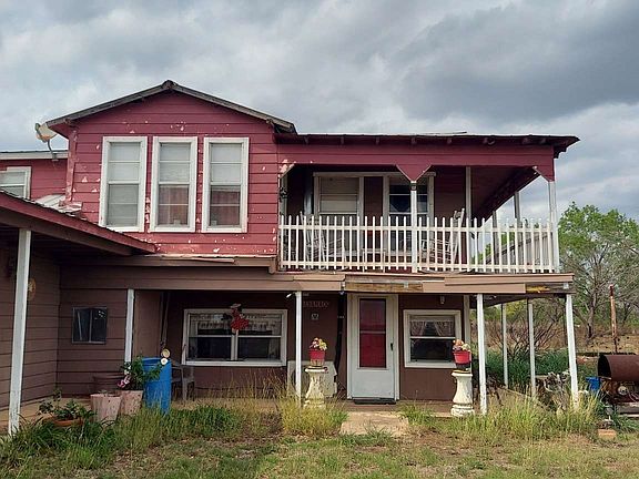 2nd image of 387 Mills Ranch Rd