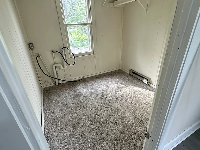 704 1/2 Porter Ave #A — Photo 10