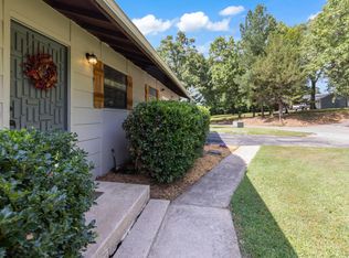 1311 Maple Dr, Grove, OK 74344