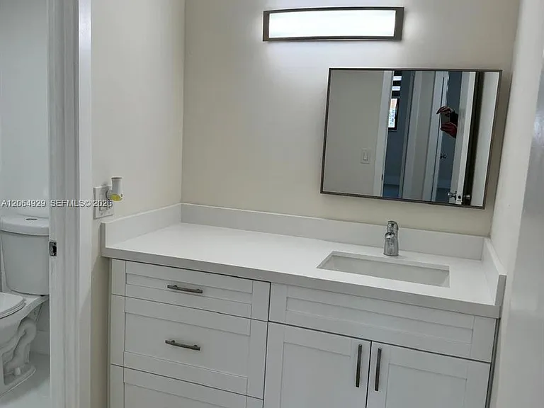 15600 SW 80th St #L-209 — Photo 16