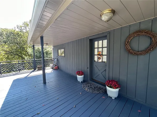 4017 Noblestown Rd, Oakdale, PA 15071