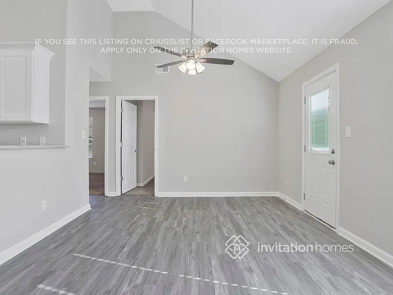 1156 Ruxbury Ct — Photo 5