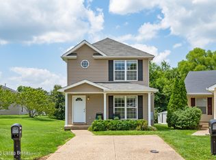 12202 Hideaway Ct, Worthington Hills, KY 40245