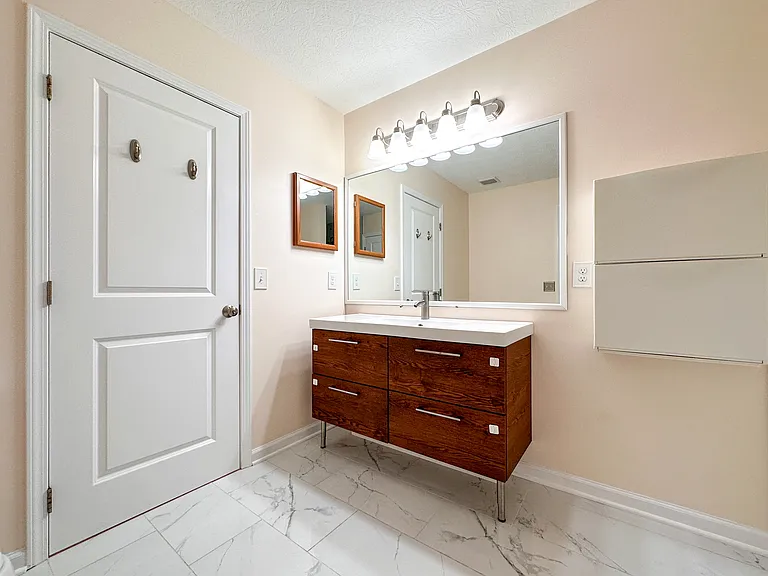 3801 Dowitcher Ln — Photo 14