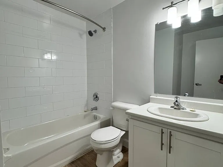 200 London Rd #508 — Photo 8