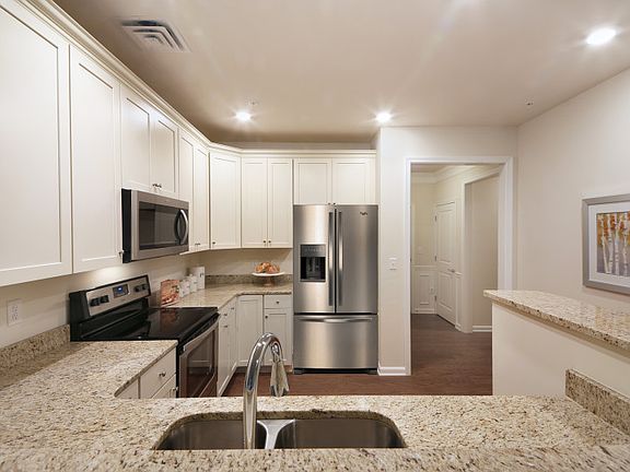 Beautiful Granite and Stainless Steel Appliances