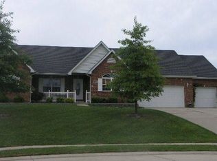 109 Country Rdg, Columbia, IL 62236