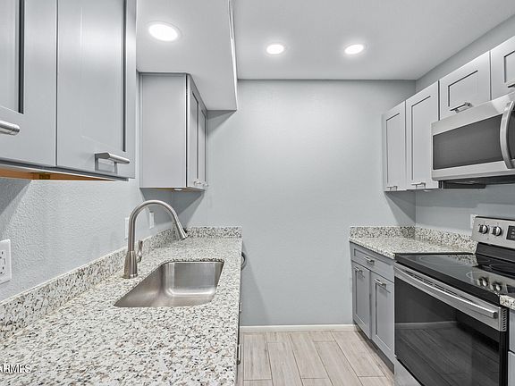 2nd image of 7126 N 19TH Avenue #245