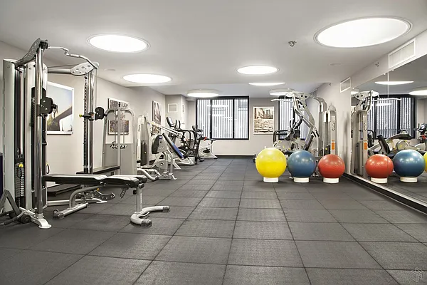 Rented by Halstead Real Estate | media 8