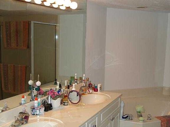 4th image of 5049 N Highway A1a APT 603