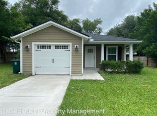 3360 W Eve Dr, Jacksonville, FL 32246