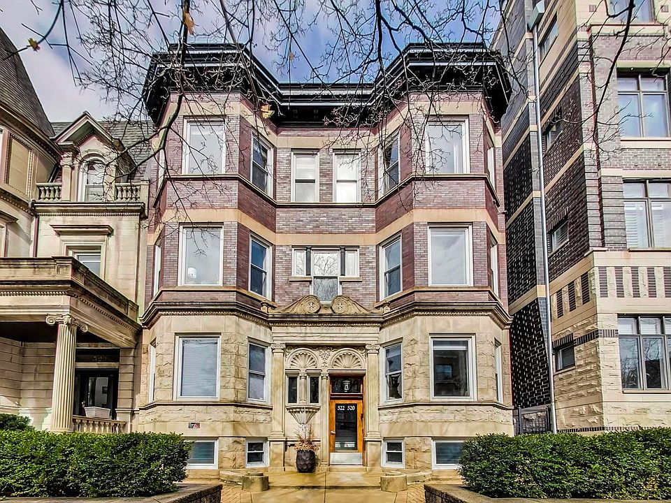 1st image of 520 W Oakdale Ave #2E