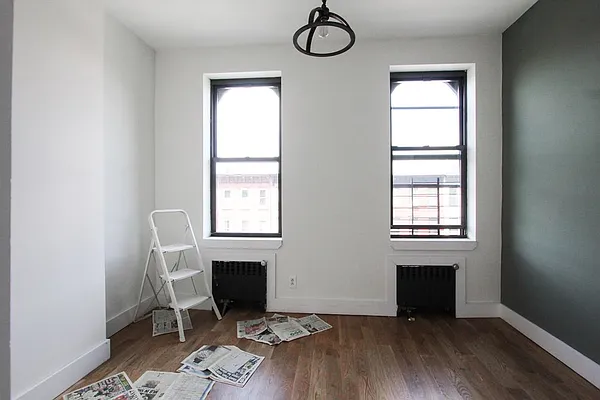 Rented by TheRealEstateCompany.com LLC | media 10