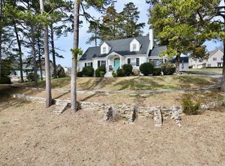 412 4th St, Clarksville, VA 23927