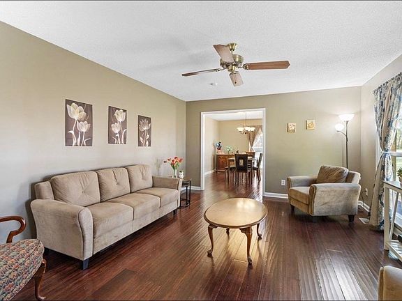 2nd image of 2083 Mount Carmel Rd.
