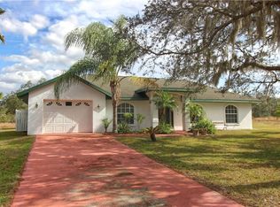 23 Armadillo Rd, Frostproof, FL 33843