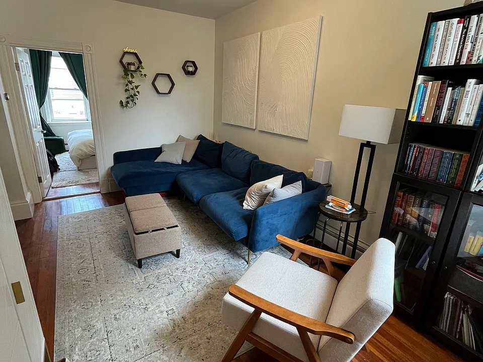 8 Emmons St #1