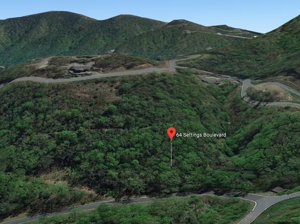 64 Settings Blvd, Black Mountain, NC 28711