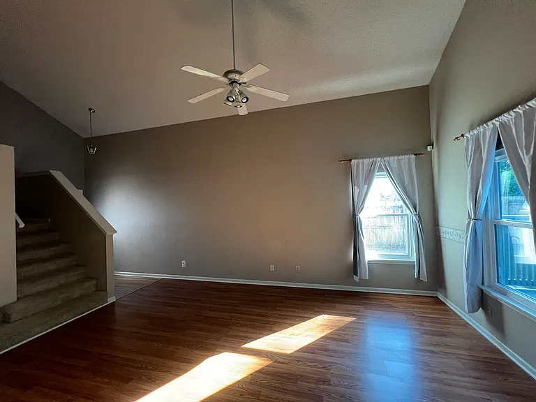5950 Redcliff North Ln #5950 — Photo 15