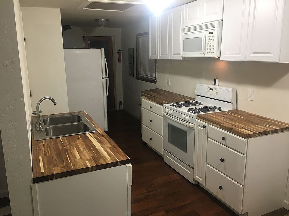 1st image of 2846 McKinley St