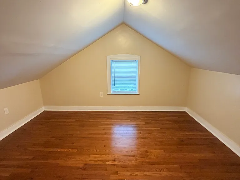 133 Hobart St #2 — Photo 16