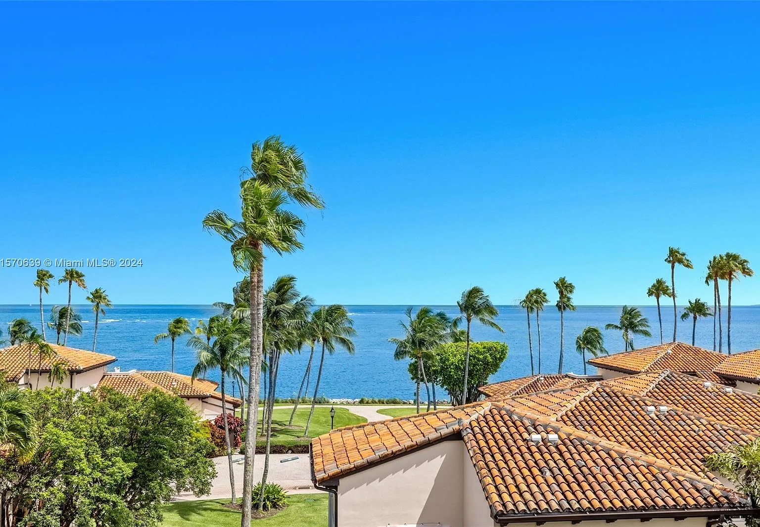 Seaside Condo — Photo 4