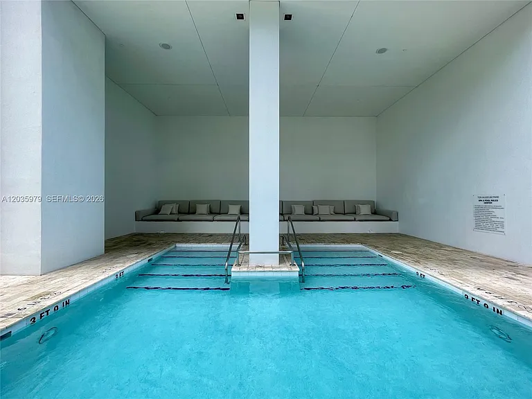 1040 Biscayne Blvd #1105 — Photo 35