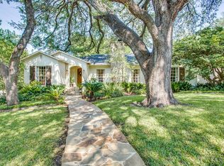 404 Charles Rd, Terrell Hills, TX 78209