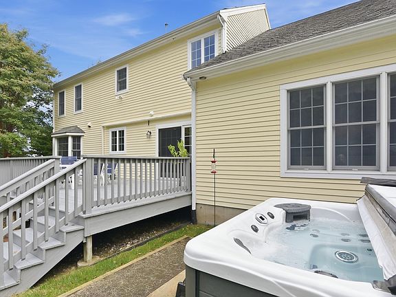 5th image of 21 Evergreen Rd
