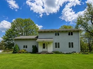 22452 Mill St, Centerville, PA 16404