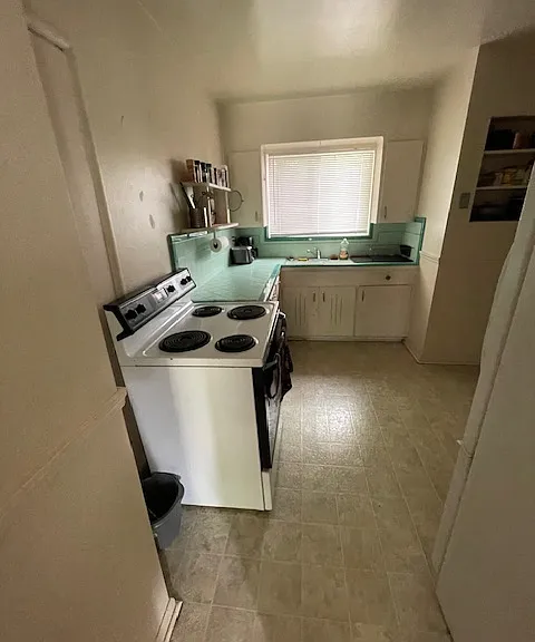 951 E Logan Ave #A — Photo 5