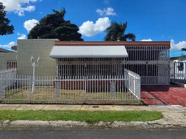 Calle 17 Ext #Y-10, Bayamon, PR 00956