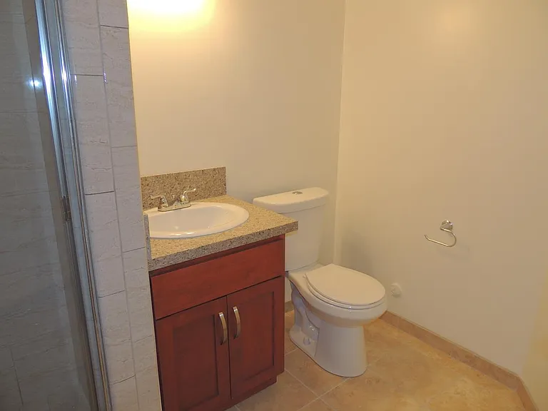 321 Gladys Ave #2 — Photo 21