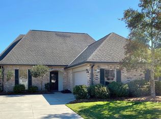 114 Bryce Ln, Houma, LA 70360