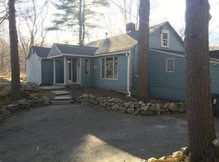 131 Centre St, Dover, MA 02030