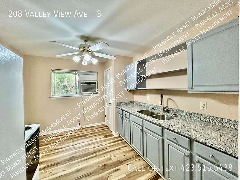 208 Valley View Ave #3 — Photo 10