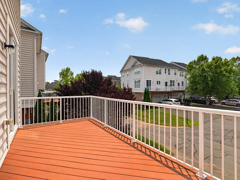 23149 Flora Mure Dr — Photo 46