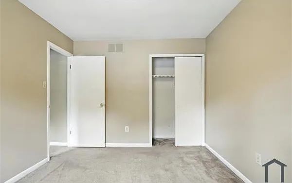 9230 Woodcreek Ct — Photo 16