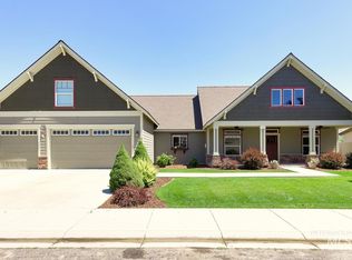 434 S Winslow Bay Way, Star, ID 83669