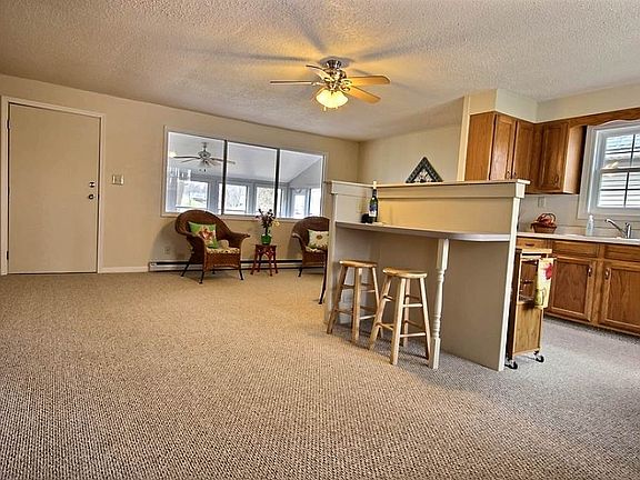 3rd image of 3157 W Northshore Dr
