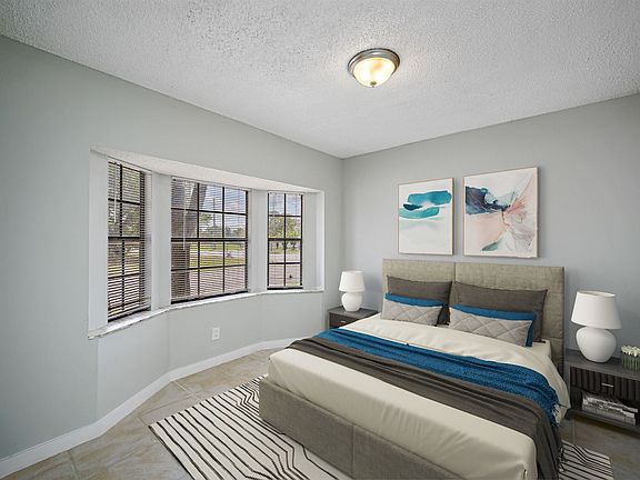 501 St Michaels Way Tarpon Springs Virtual Staging-1