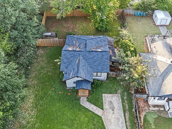4th image of 1787 Lynn Ln