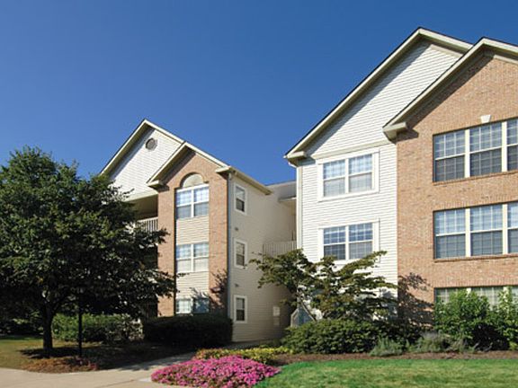 3rd image of 6008 Rock Cliff Ln #500800