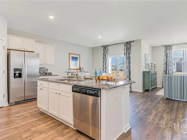 488 Coconut Dr — Photo 4