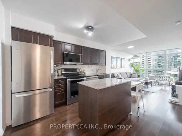209 Fort York Blvd, Toronto, ON