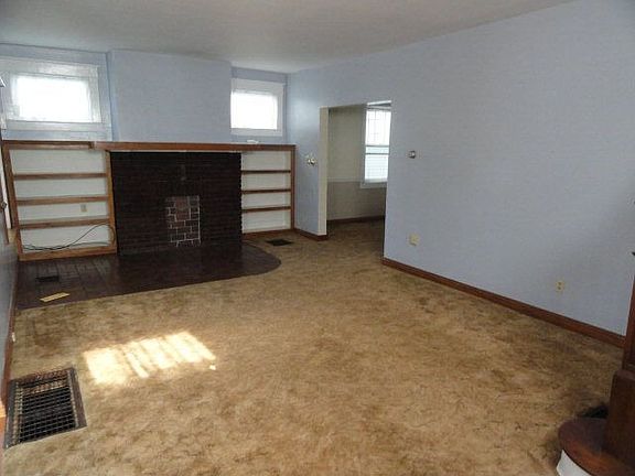 4th image of 1229 24th St