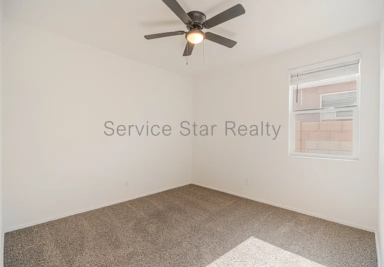 1167 W Del Monte Pl — Photo 6