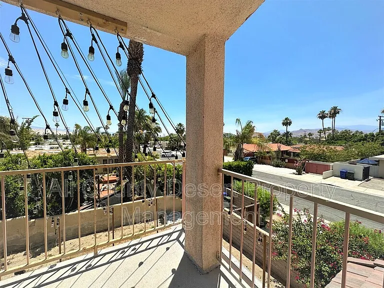 401 Vista Chino #11 — Photo 11